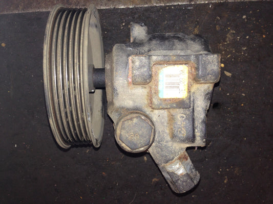 Ford Fiesta 4+5 Servopumpe Med OEM Nr. Ophugger Fra Ford Ophugger