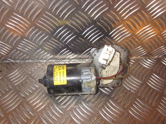 Peugeot Partner Viskermotor Med OEM Nr. Ophugger Fra Peugeot Ophugger