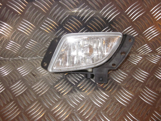 Mazda 626 GF/GW Tågelygte For Med OEM Nr. Ophugger Fra Mazda Ophugger