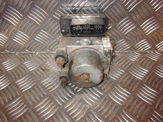 Mazda 626 GF/GW Abs Pumpe Med OEM Nr. MD42T40G03D2 Fra Mazda Ophugger