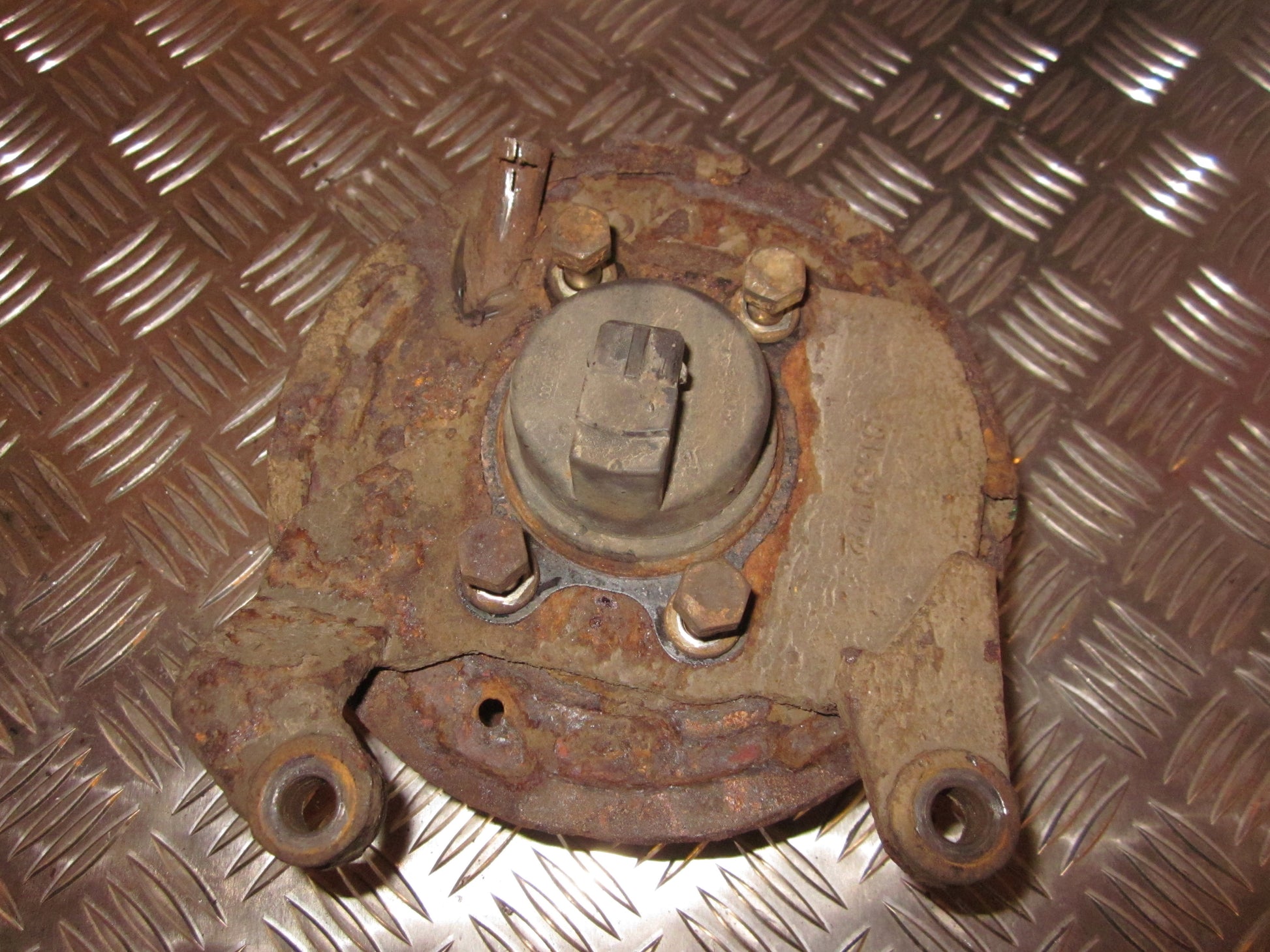 Hyundai Getz Bagnav Med OEM Nr. Ophugger Fra Hyundai Ophugger