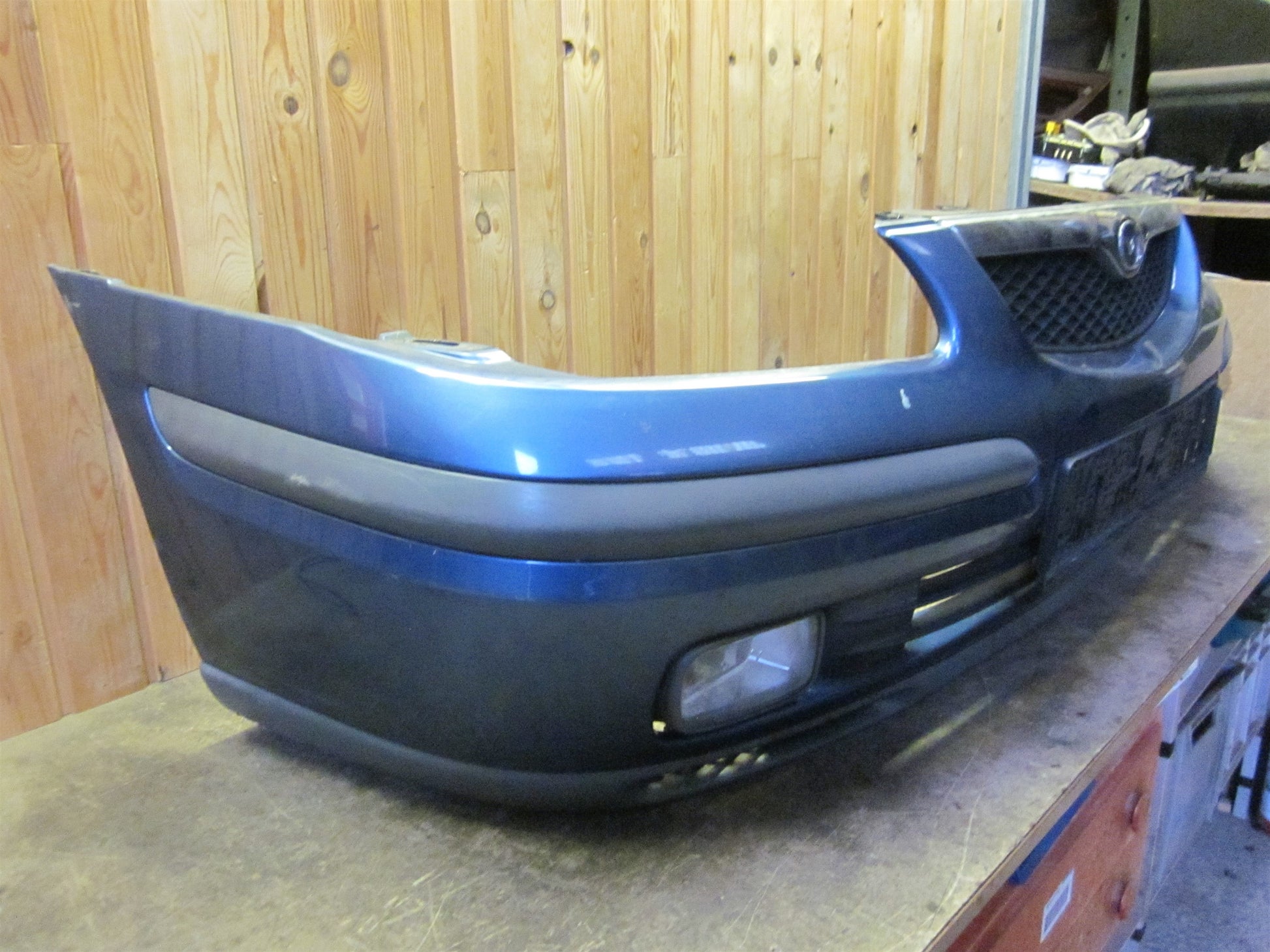 Mazda 626 GF/GW Forkofanger Med OEM Nr. Ophugger Fra Mazda Ophugger