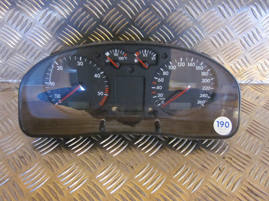 VW Passat 3B Speedometer - Instrument Med OEM Nr. Ophugger Fra VW Ophugger