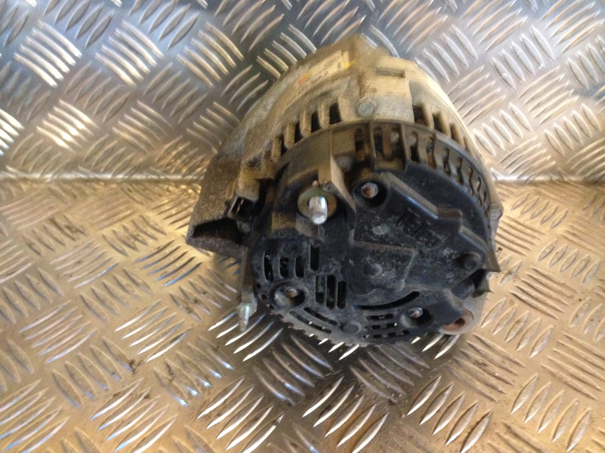 VW Golf 3 1H Generator Med OEM Nr. 0986038070 Fra VW Ophugger