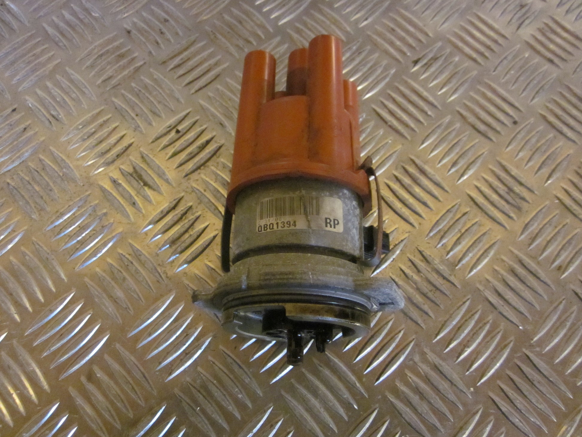 Opel Corsa B Strømfordeler El Med OEM Nr. Ophugger Fra Opel Ophugger