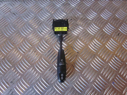 Daewoo Kalos Kontakt Blink Med OEM Nr. Ophugger Fra Daewoo Ophugger