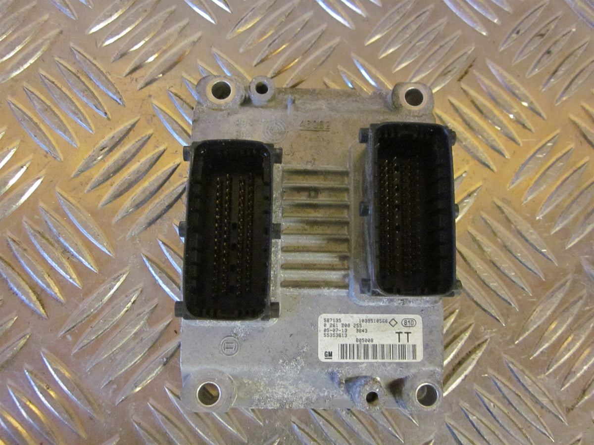 Opel Meriva A Motorstyring - Motorstyreboks - Injection Elboks Med OEM Nr. 0261208255 Fra Opel Ophugger