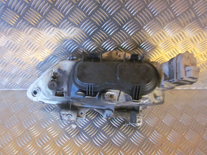 Renault Laguna Forlygte Med OEM Nr. Ophugger Fra Renault Ophugger