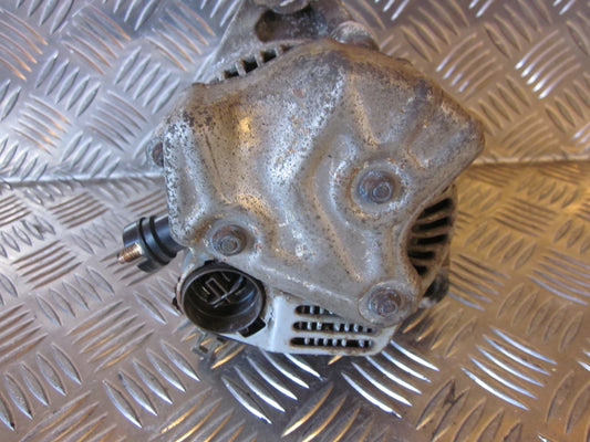 Honda Prelude 4WS Generator Med OEM Nr. 1002113310 Fra Honda Ophugger