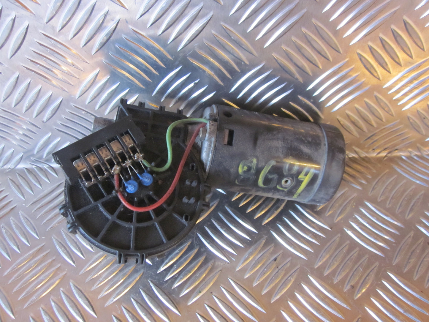 Mercedes E W210 Viskermotor Med OEM Nr. Ophugger Fra Mercedes Ophugger