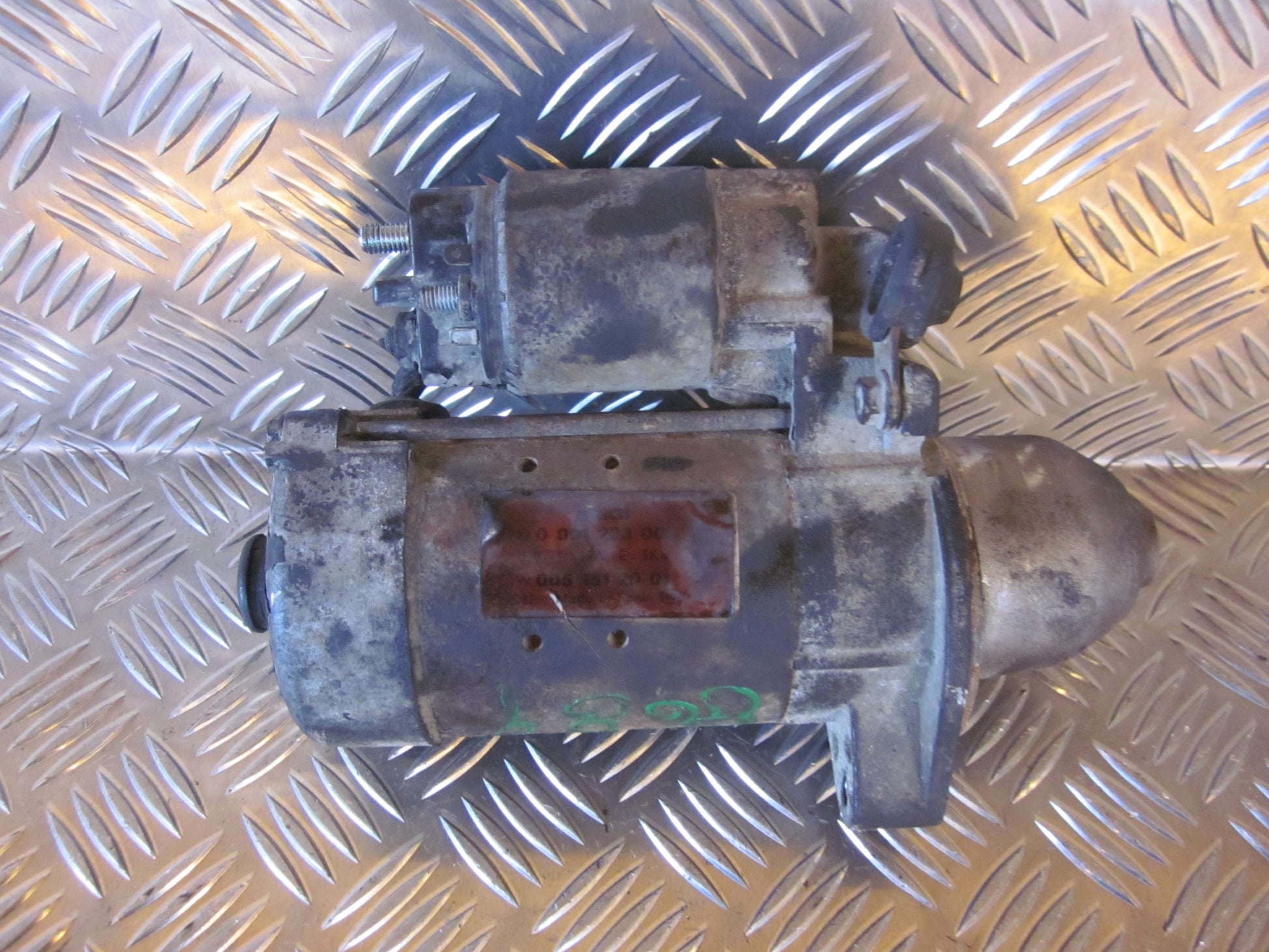 Mercedes E W210 Starter Med OEM Nr. 0001223005 Fra Mercedes Ophugger