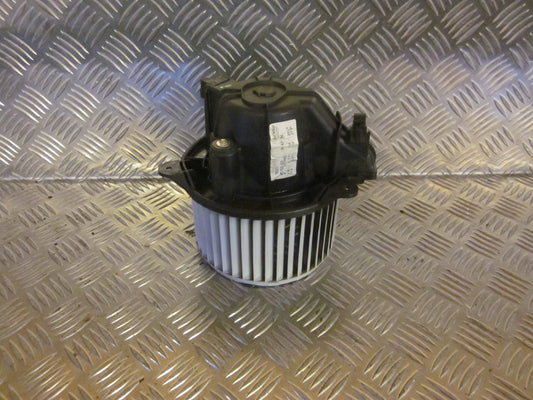 Fiat Stilo Varmeblæser Med OEM Nr. Ophugger Fra Fiat Ophugger
