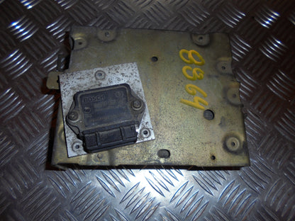 VW Golf 2 Motorstyring - Motorstyreboks - Injection Elboks Med OEM Nr. 321906263B Fra VW Ophugger