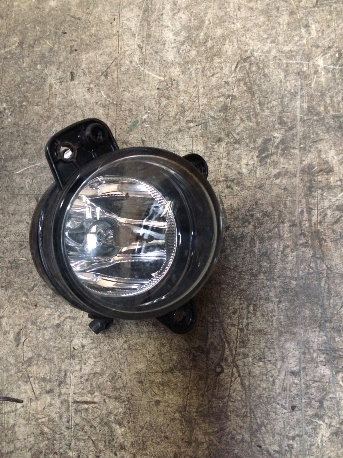 VW Transporter T5 Tågelygte For Med OEM Nr. 1N0270481 Fra VW Ophugger