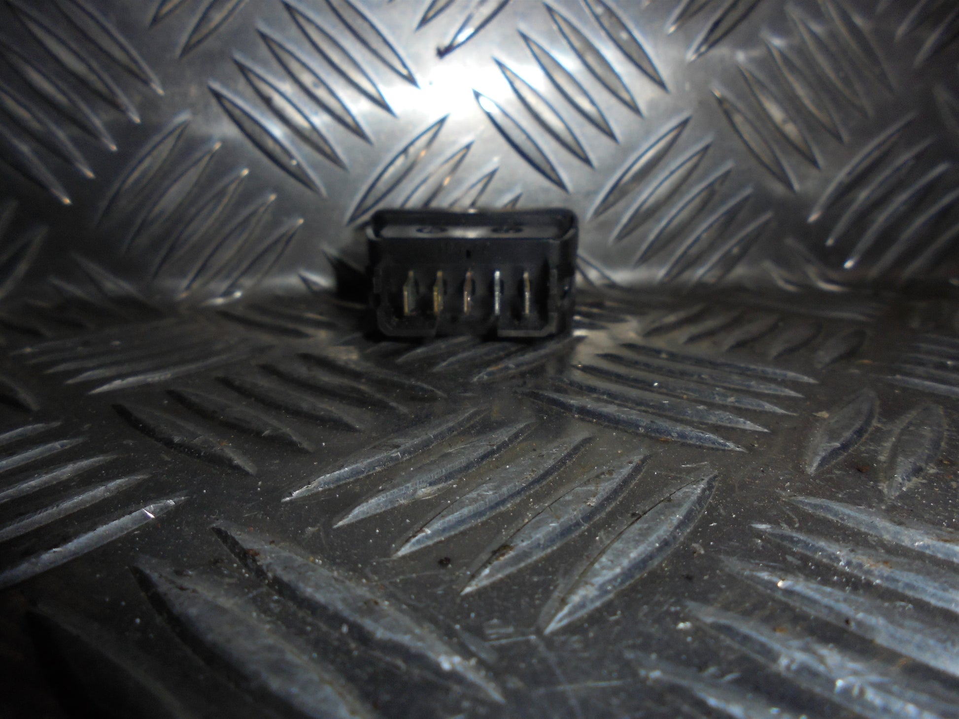 Citroen Xsara Kontakt Rudehejs Med OEM Nr. Ophugger Fra Citroen Ophugger