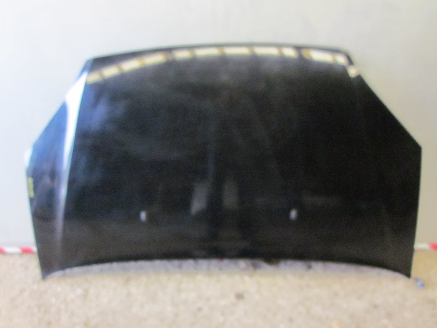 Ford C‑Max 1 Fronthjelm Med OEM Nr. 1252640 Fra Ford Ophugger