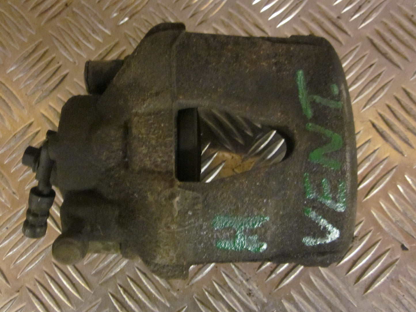 Seat Ibiza 6J Bremsekaliber HF Med OEM Nr. Ophugger Fra Seat Ophugger