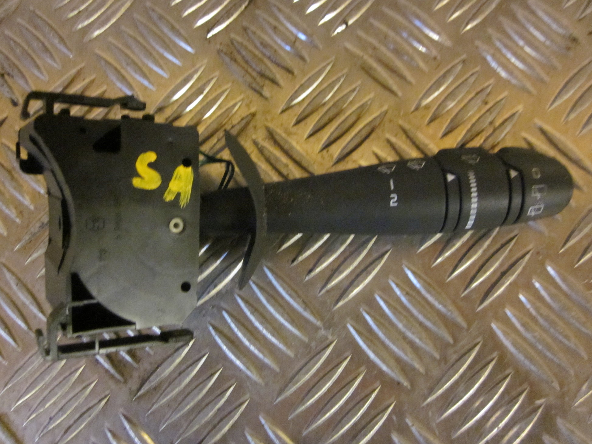 Renault Laguna 2 Kontakt Visker Med OEM Nr. Ophugger Fra Renault Ophugger