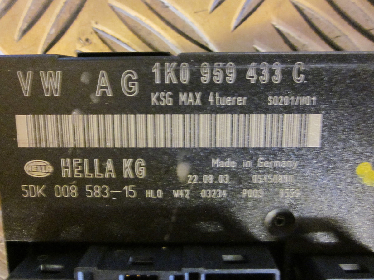 VW Golf 5 1K Bcm / Komfortkomputer Med OEM Nr. 1K0959433C Fra VW Ophugger