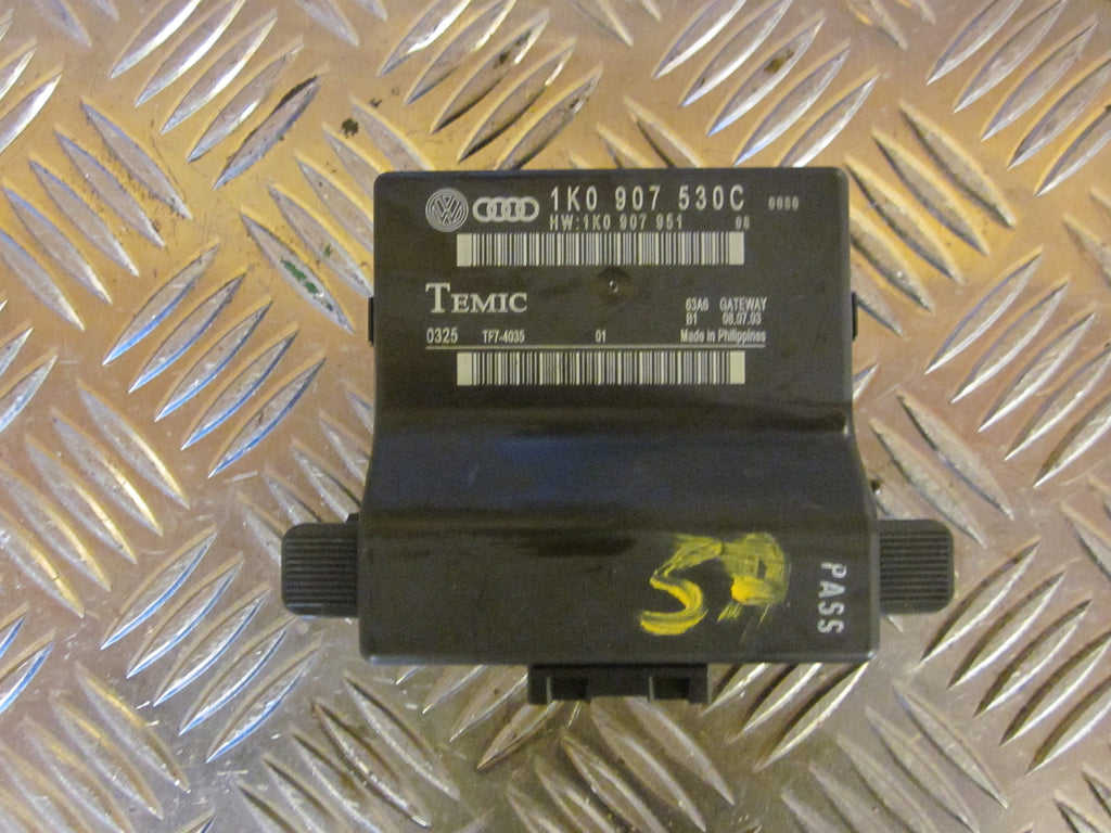 VW Golf 5 1K Bcm / Komfortkomputer Med OEM Nr. 1K0907530C Fra VW Ophugger