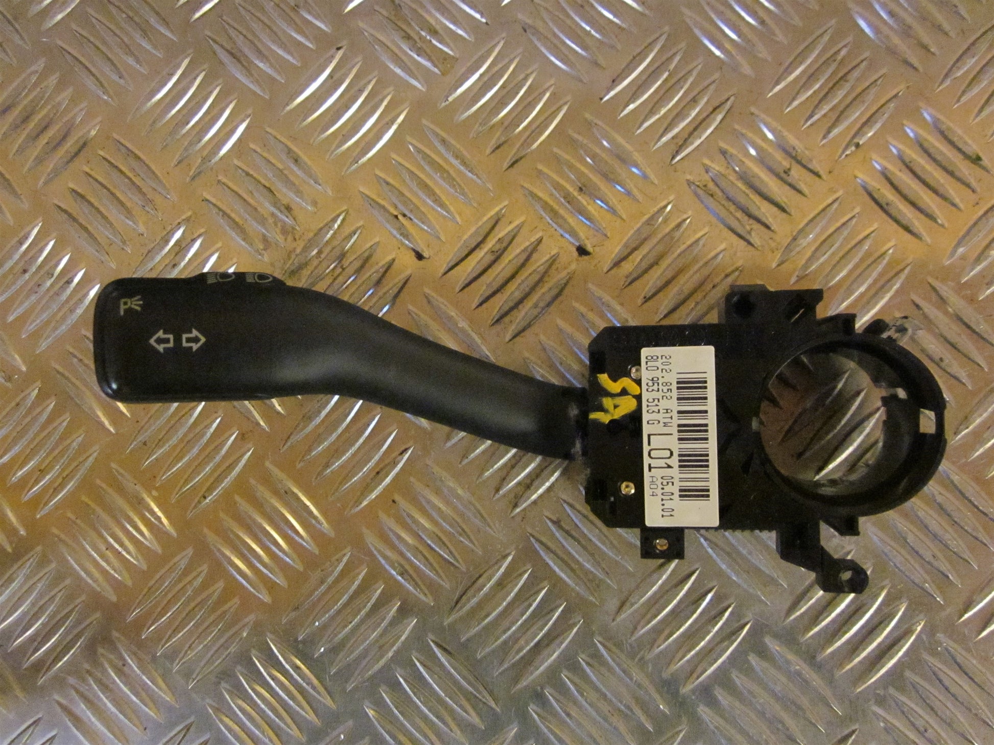 VW Passat 3B Kontakt Blink Med OEM Nr. Ophugger Fra VW Ophugger