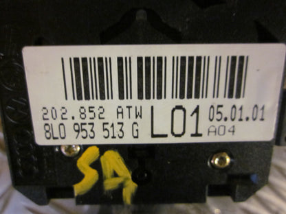 VW Passat 3B Kontakt Blink Med OEM Nr. Ophugger Fra VW Ophugger