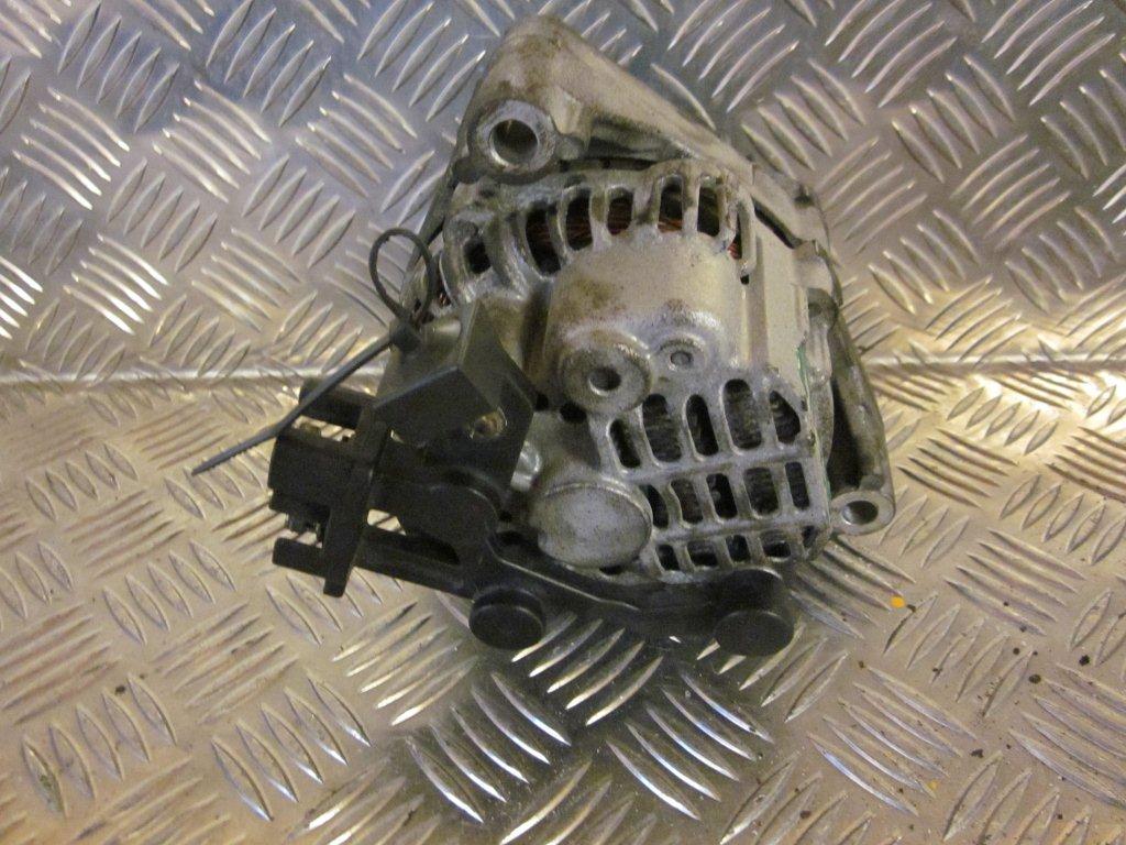 Citroen Xantia Generator Med OEM Nr. 5705W7 Fra Citroen Ophugger