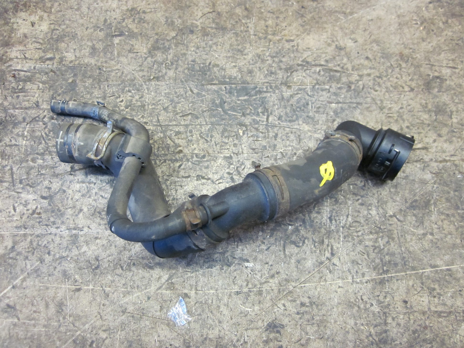 VW Fox 5Z Køler Slanger Med OEM Nr. 6Y0121049H Fra VW Ophugger