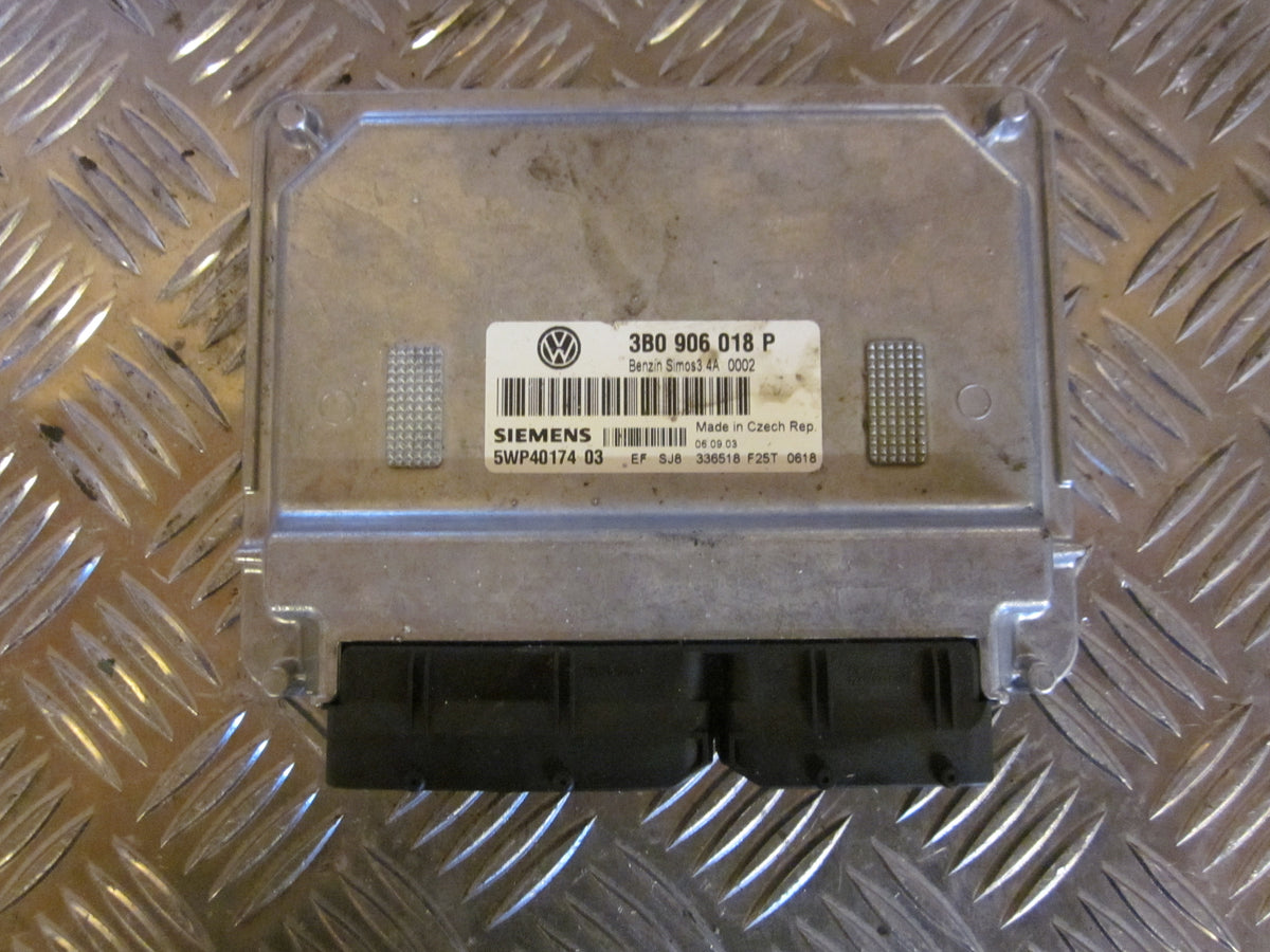 VW Passat 3B Motorstyring - Motorstyreboks - Injection Elboks Med OEM Nr. 3B0906018P Fra VW Ophugger