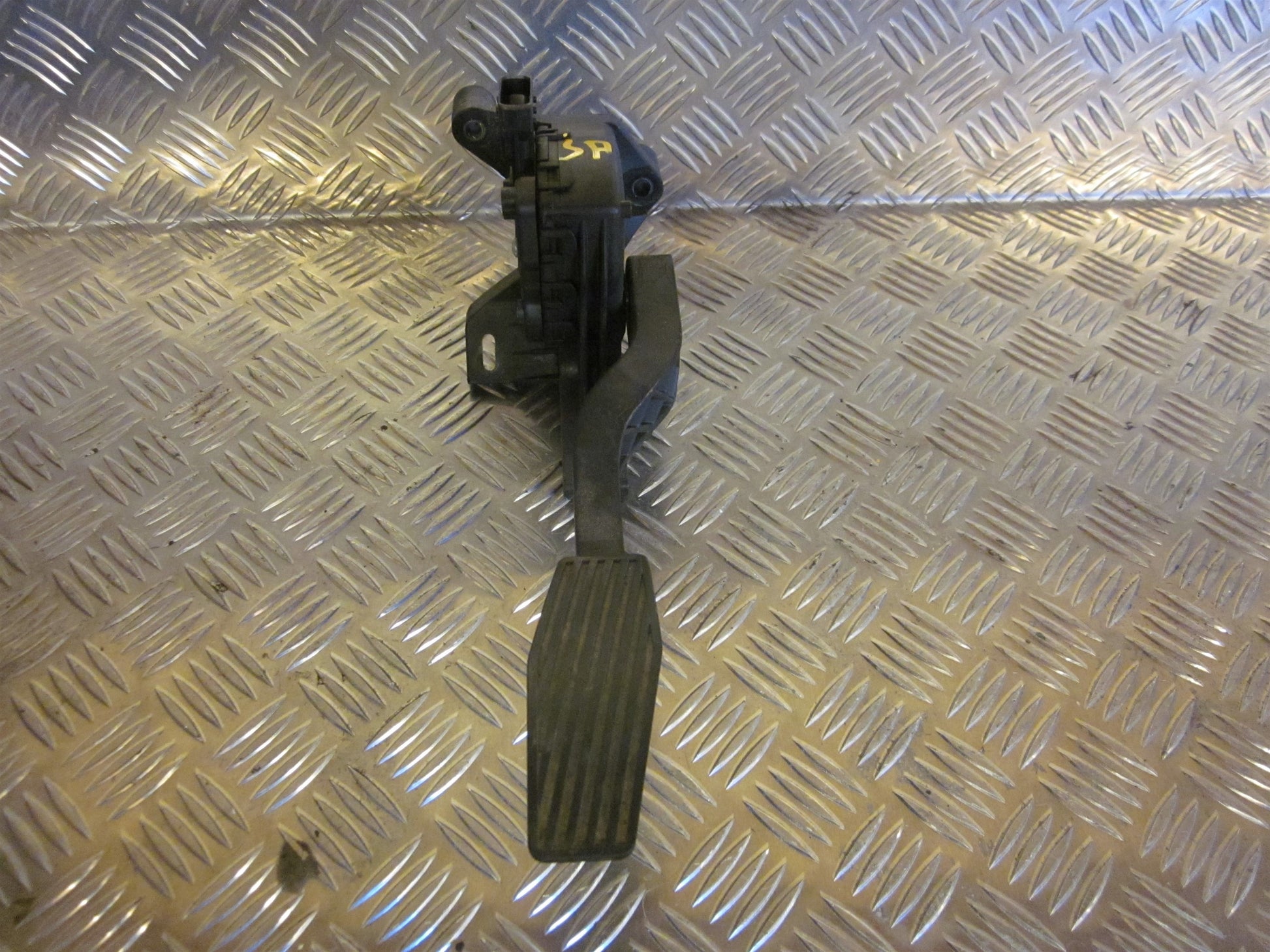 Opel Meriva A Speederpedal Med OEM Nr. Ophugger Fra Opel Ophugger