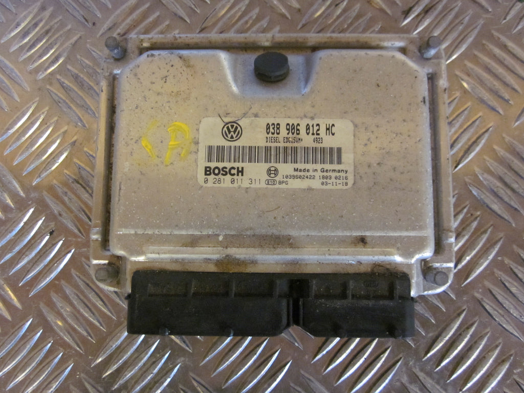 Skoda Octavia Motorstyring - Motorstyreboks - Injection Elboks Med OEM Nr. 038906012HC Fra Skoda Ophugger