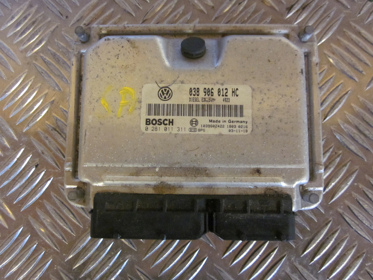 Skoda Octavia Motorstyring - Motorstyreboks - Injection Elboks Med OEM Nr. 038906012HC Fra Skoda Ophugger