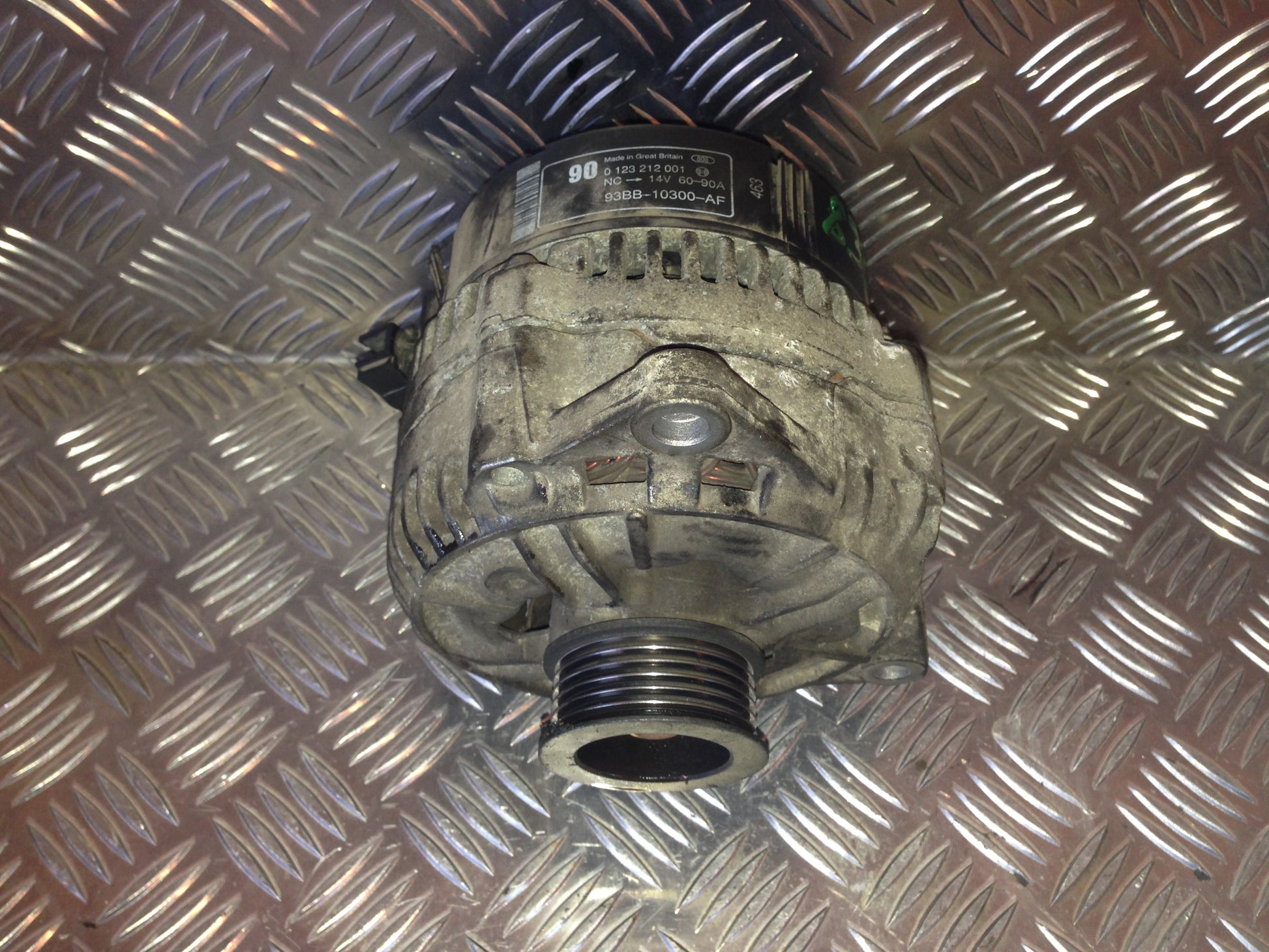 Ford Mondeo 1 Generator Med OEM Nr. 0123212001 Fra Ford Ophugger