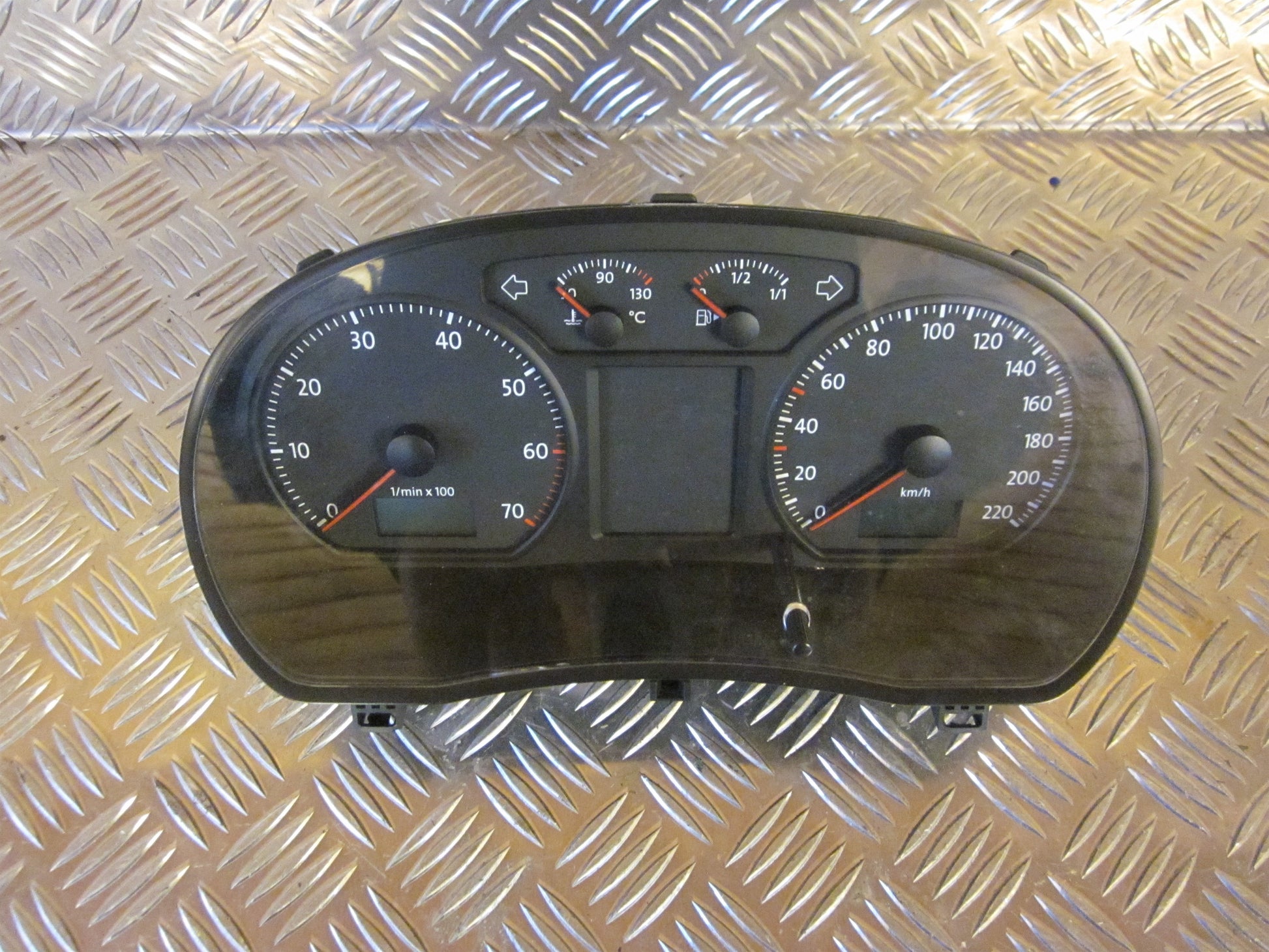 VW Polo 9N Speedometer - Instrument Med OEM Nr. Ophugger Fra VW Ophugger