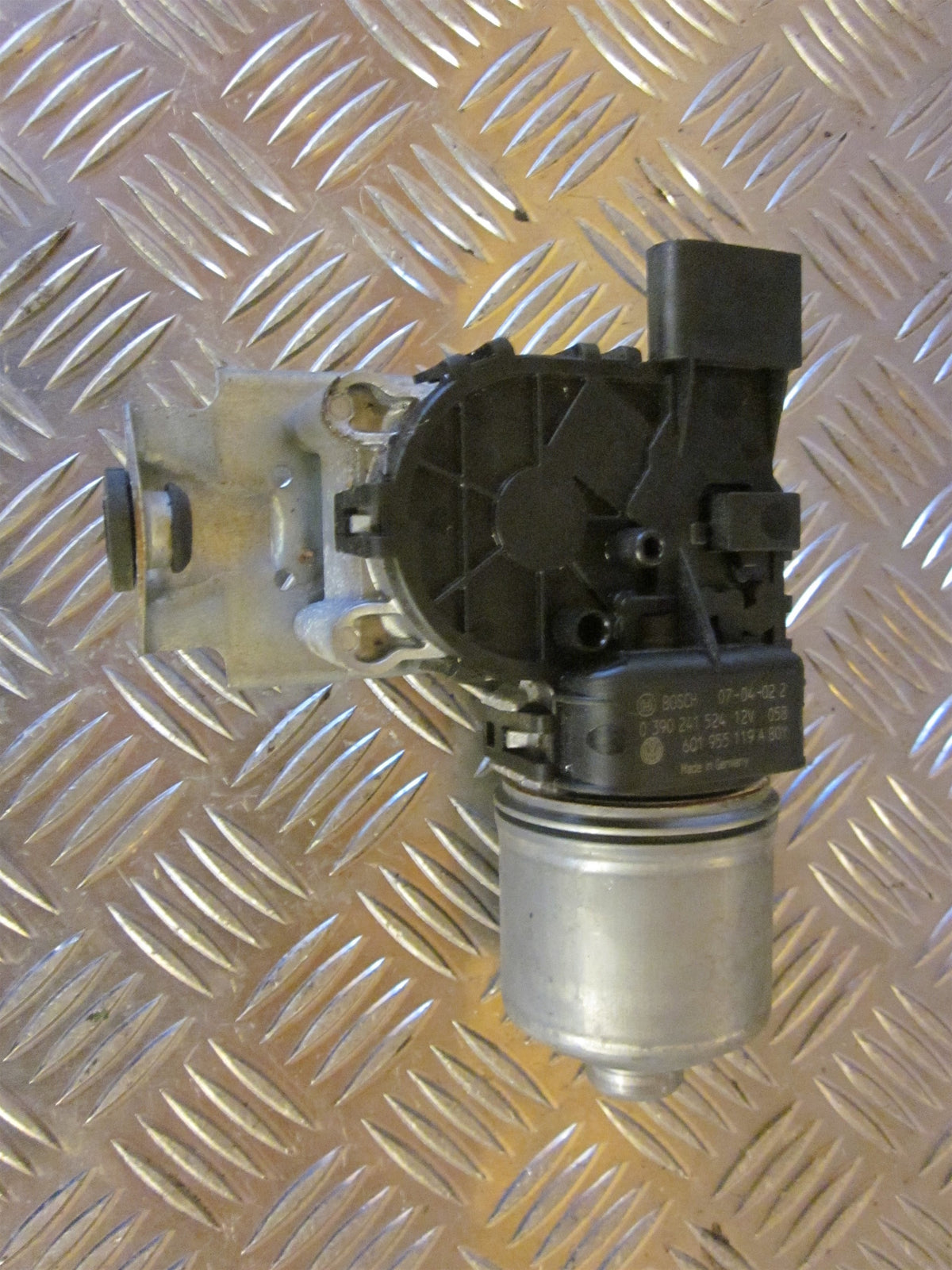 VW Polo 9N Viskermotor Med OEM Nr. 6Q1955119A Fra VW Ophugger