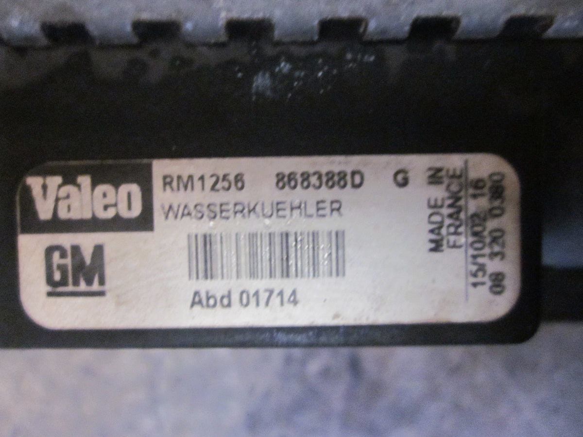 Opel Vectra C Køler Med OEM Nr. 24418338 Fra Opel Ophugger