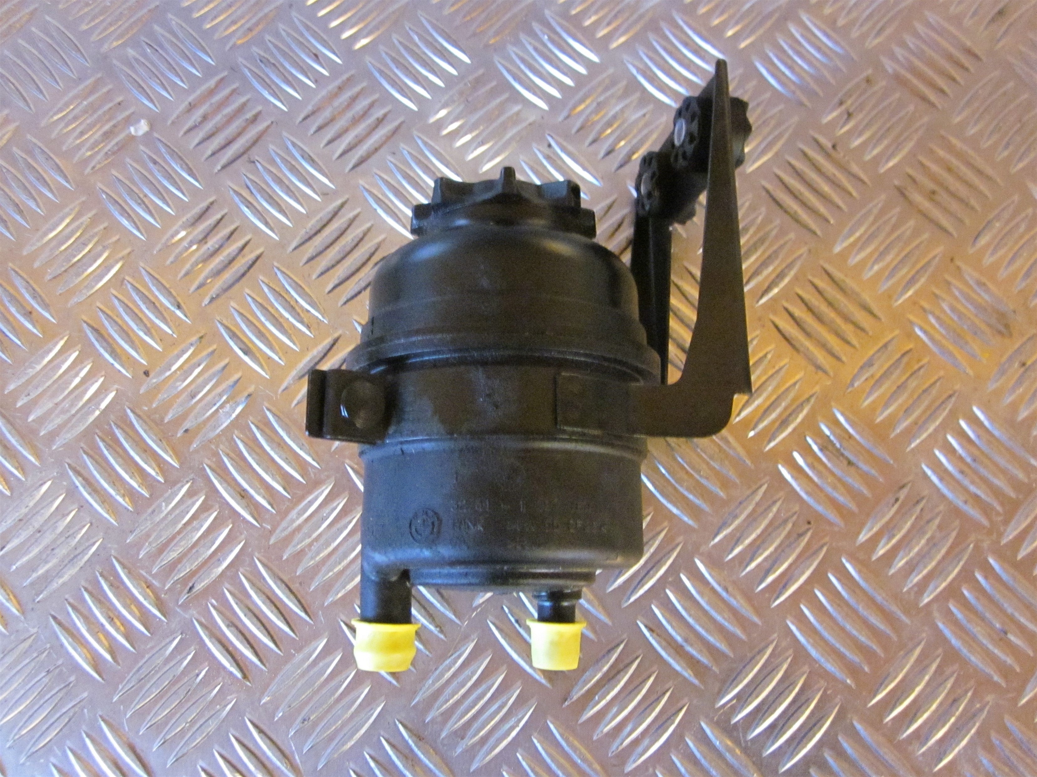 Mini Mki Servobeholder Med OEM Nr. Ophugger Fra Mini Ophugger