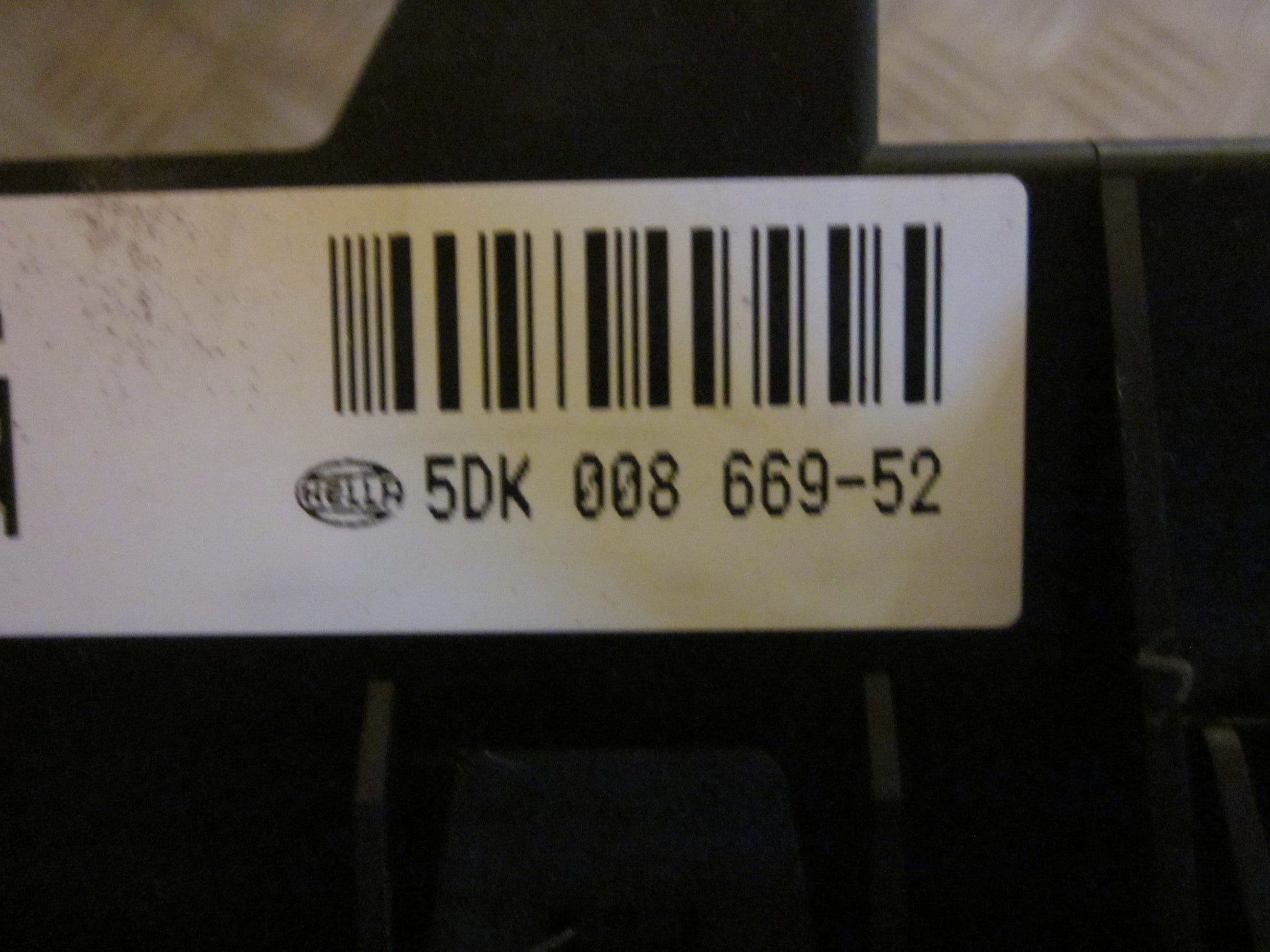 Opel Zafira B Sikringsboks Med OEM Nr. 13206759 Fra Opel Ophugger