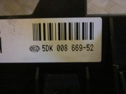 Opel Zafira B Sikringsboks Med OEM Nr. 13206759 Fra Opel Ophugger