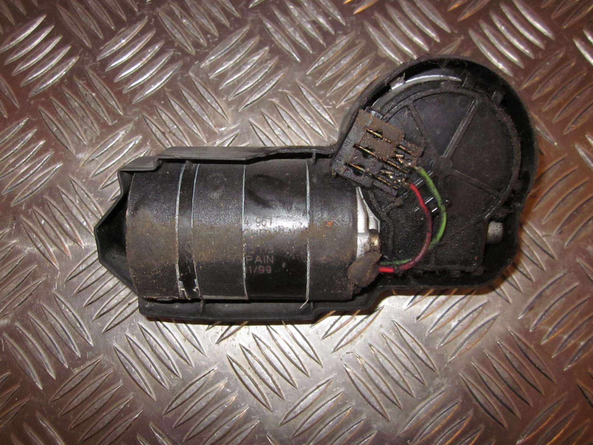 VW Lupo 6E/6X Viskermotor Med OEM Nr. 6X1955113	 Fra VW Ophugger