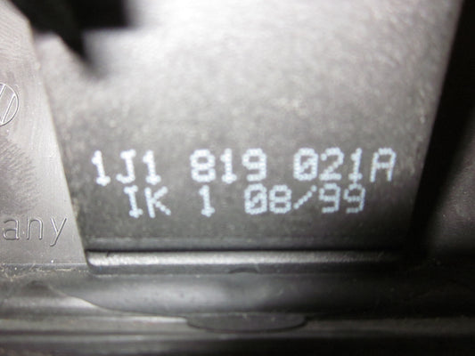 VW Lupo 6E/6X Varmeblæser Med OEM Nr. 1J1819021A Fra VW Ophugger