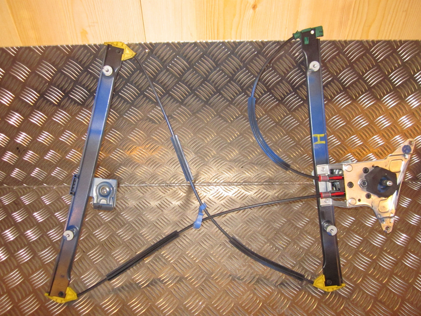 VW Lupo 6E/6X Rudemotor - Rudehejs Med OEM Nr. 6E0837402E Fra VW Ophugger