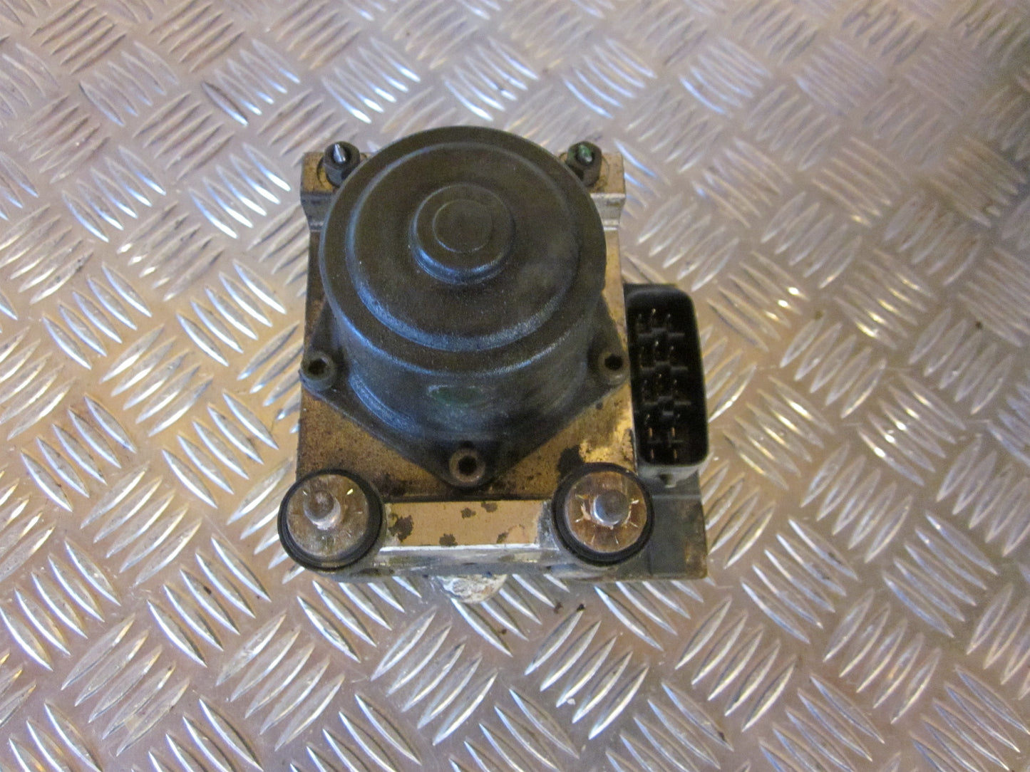 Mazda 6 GG/GY Abs Pumpe Med OEM Nr. GJ6E437AO Fra Mazda Ophugger