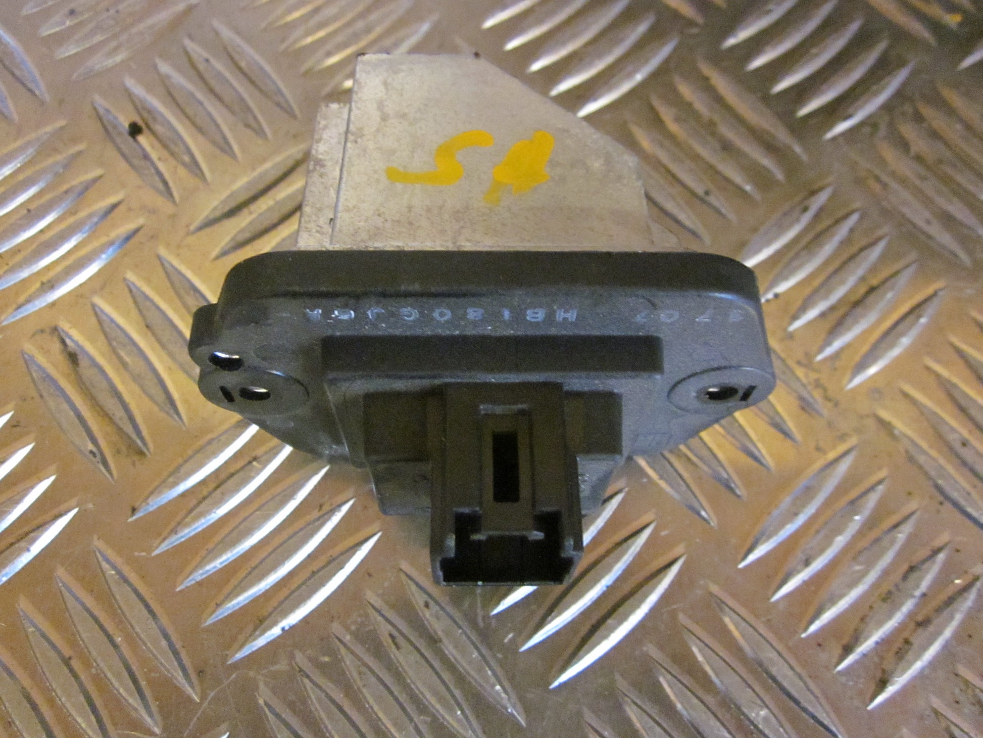 Mazda 6 GG/GY Varmemodstand Med OEM Nr. Ophugger Fra Mazda Ophugger