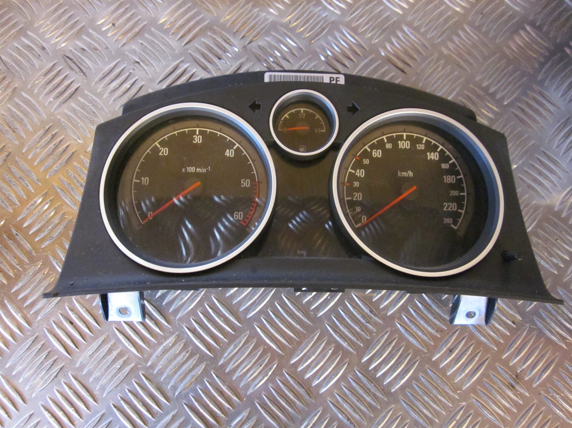 Opel Astra H Speedometer - Instrument Med OEM Nr. Ophugger Fra Opel Ophugger