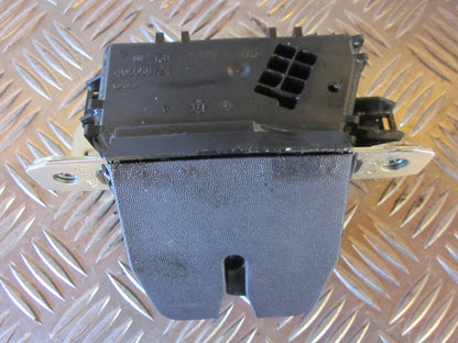 Opel Astra H Dørlås Med OEM Nr. 495058724 Fra Opel Ophugger