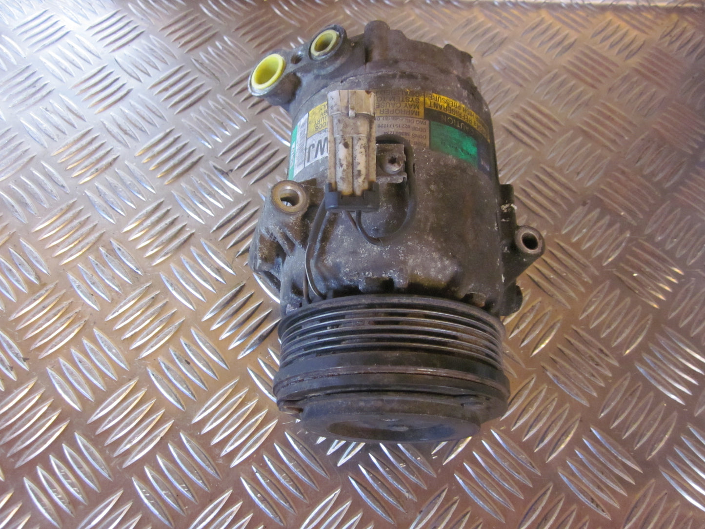 Opel Astra H Aircondition Pumpe Med OEM Nr. 13124751 Fra Opel Ophugger