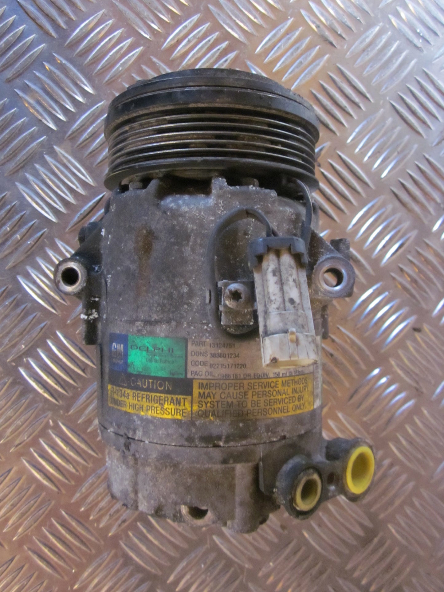 Opel Astra H Aircondition Pumpe Med OEM Nr. 13124751 Fra Opel Ophugger