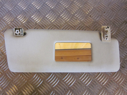 Mercedes E W210 Solskærm Med OEM Nr. Ophugger Fra Mercedes Ophugger