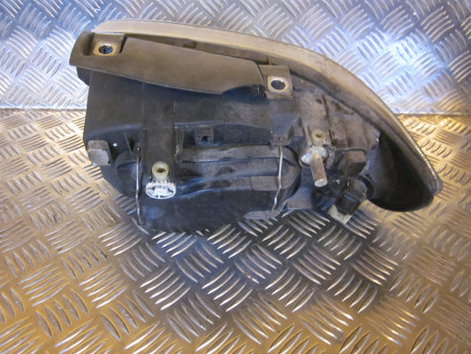Seat Ibiza 6K2 Forlygte Med OEM Nr. 6K1941044A Fra Seat Ophugger
